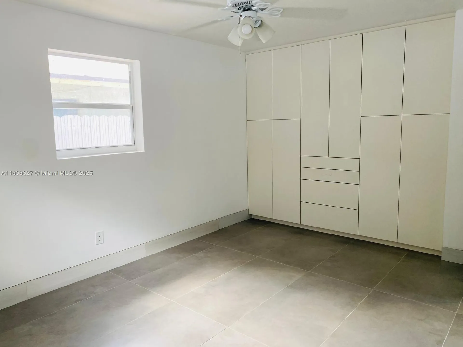 2820 NW 14th Court Fort Lauderdale FL 33311