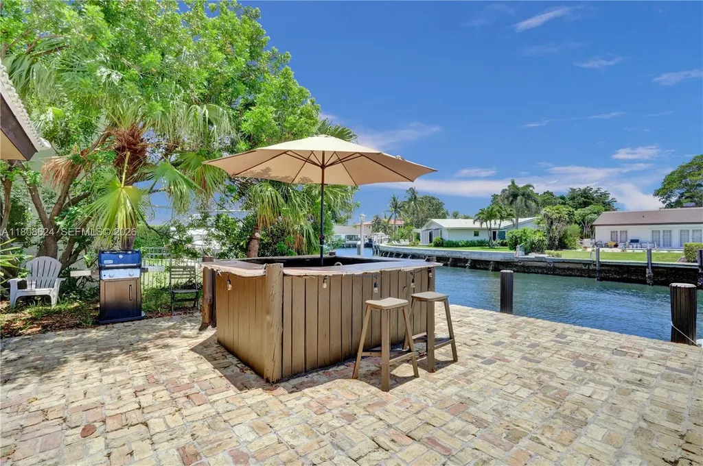 3100 NE 56th Court Fort Lauderdale FL 33308