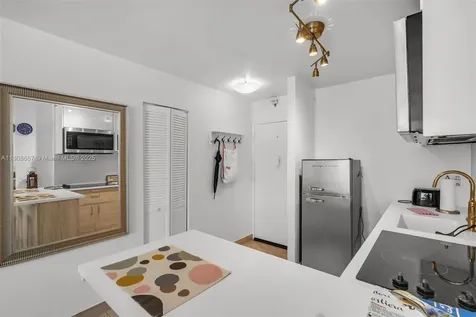 710 Washington Avenue Miami Beach FL 33139