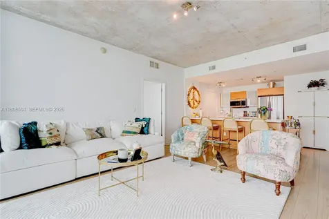 3301 NE 1st Avenue Miami FL 33137