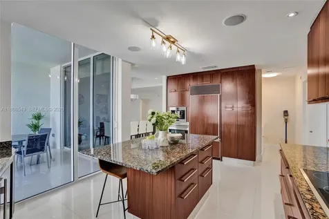 16001 Collins Avenue Sunny Isles Beach FL 33160