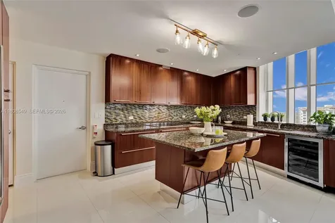 16001 Collins Avenue Sunny Isles Beach FL 33160