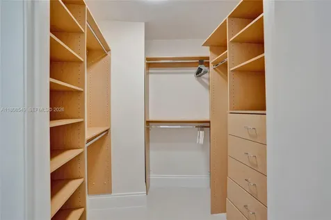 16001 Collins Avenue Sunny Isles Beach FL 33160