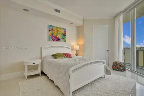 16001 Collins Avenue Sunny Isles Beach FL 33160