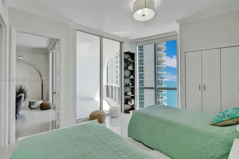 16001 Collins Avenue Sunny Isles Beach FL 33160