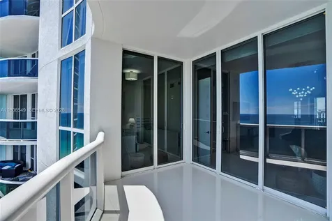 16001 Collins Avenue Sunny Isles Beach FL 33160