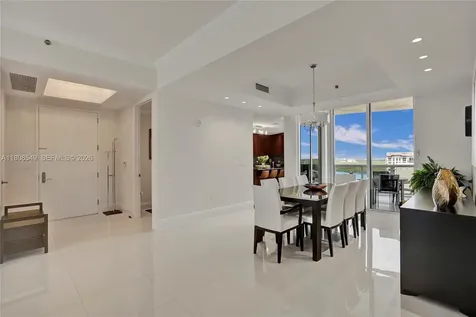 16001 Collins Avenue Sunny Isles Beach FL 33160