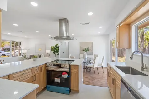 5492 Barnstead Circle Lake Worth FL 33463