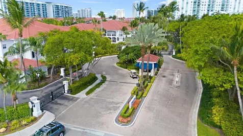 3245 NE 184th Street Aventura FL 33160
