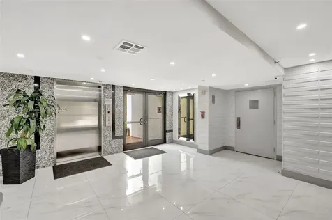 16919 N Bay Road Sunny Isles Beach FL 33160