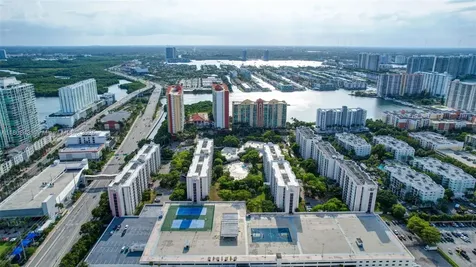 16919 N Bay Road Sunny Isles Beach FL 33160