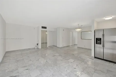 16919 N Bay Road Sunny Isles Beach FL 33160