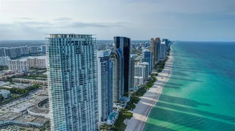 16919 N Bay Road Sunny Isles Beach FL 33160