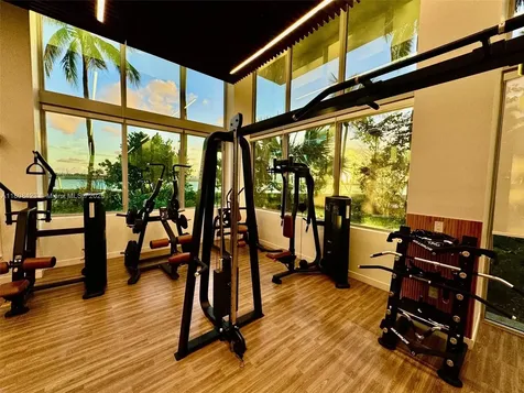 1500 Bay Road Miami Beach FL 33139