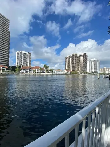 19390 Collins Avenue Sunny Isles Beach FL 33160