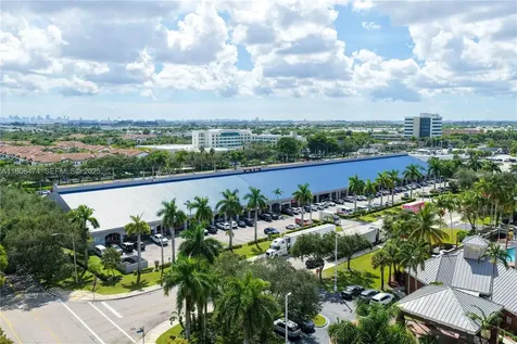 Doral FL 33172
