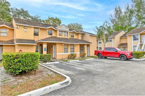 2288 SW 81st Avenue Miramar FL 33025