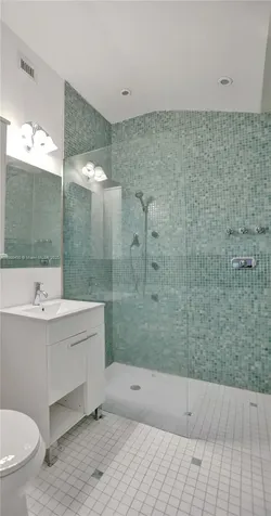 638 Madeira Avenue Coral Gables FL 33134