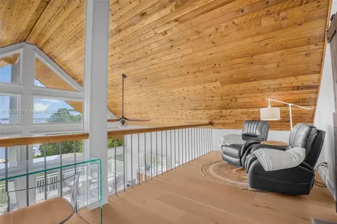 41 Mutiny Place Key Largo FL 33037