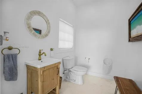 41 Mutiny Place Key Largo FL 33037