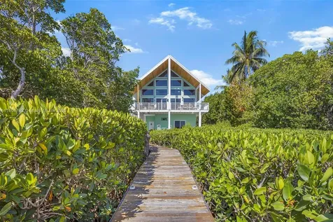 41 Mutiny Place Key Largo FL 33037