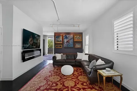 1700 Meridian Avenue Miami Beach FL 33139