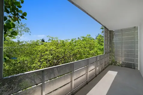 1700 Meridian Avenue Miami Beach FL 33139