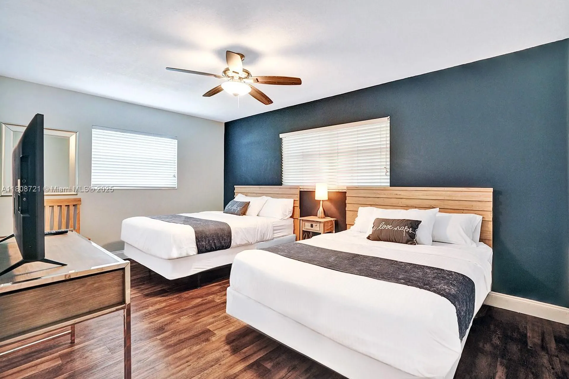 1245 Wiley Street Hollywood FL 33019