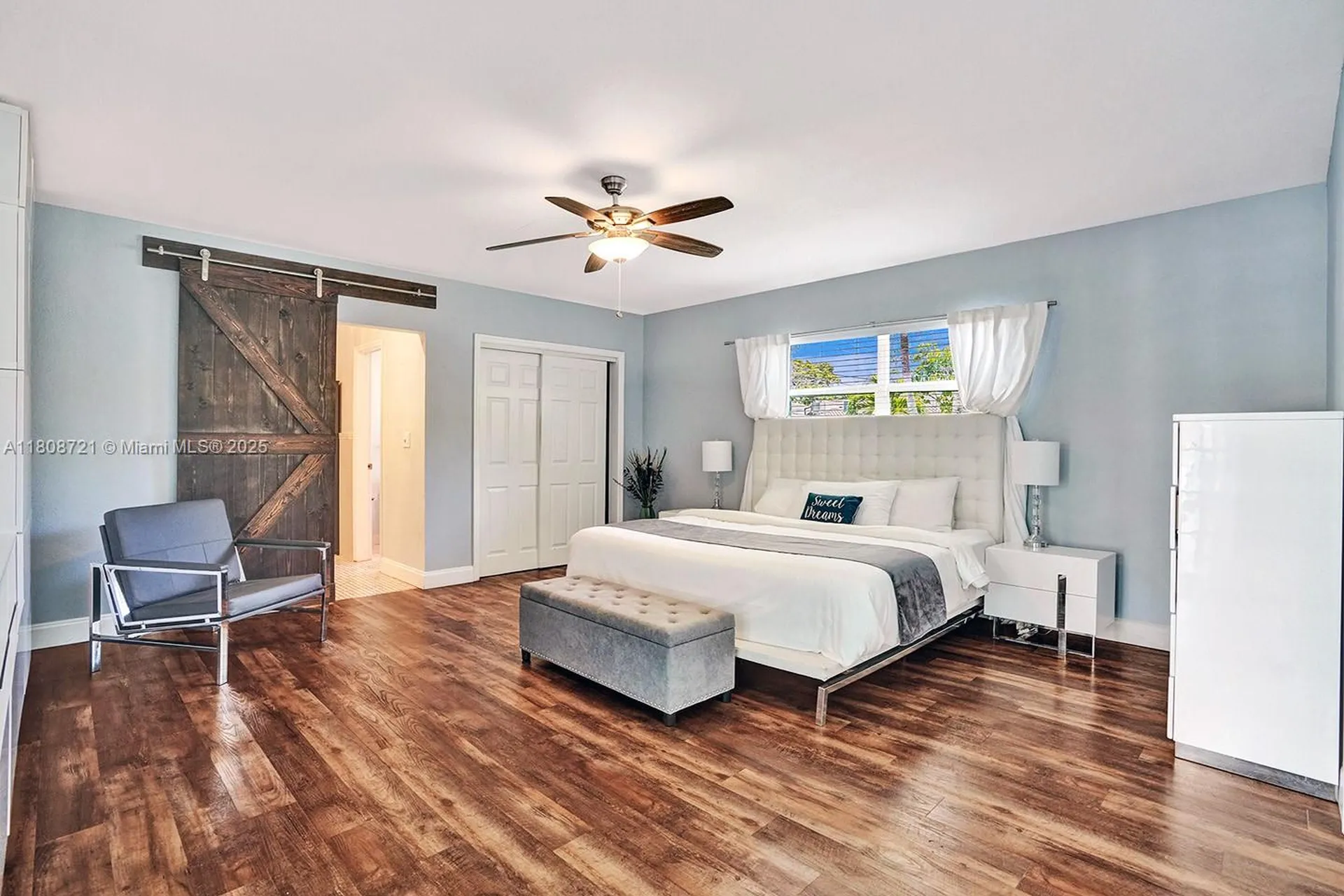 1245 Wiley Street Hollywood FL 33019