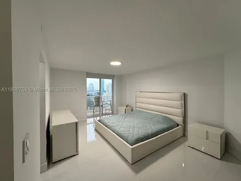 6423 Collins Avenue Miami Beach FL 33141