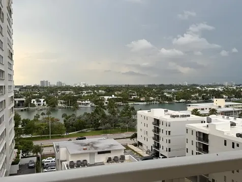 6423 Collins Avenue Miami Beach FL 33141