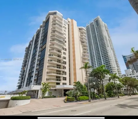 6423 Collins Avenue Miami Beach FL 33141