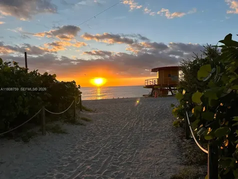 6423 Collins Avenue Miami Beach FL 33141