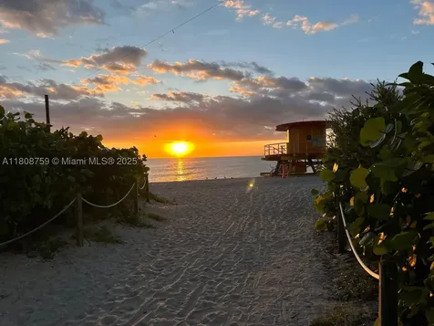 6423 Collins Avenue Miami Beach FL 33141