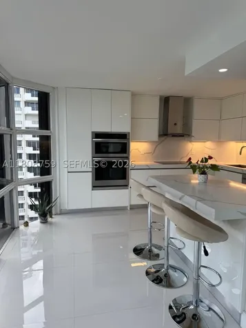 6423 Collins Avenue Miami Beach FL 33141