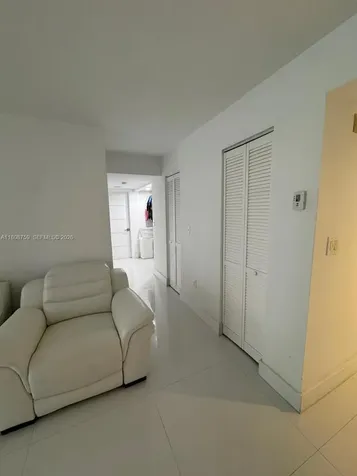 6423 Collins Avenue Miami Beach FL 33141