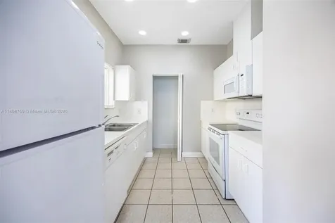 1005 NE 41st Avenue Homestead FL 33033