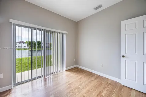 1005 NE 41st Avenue Homestead FL 33033