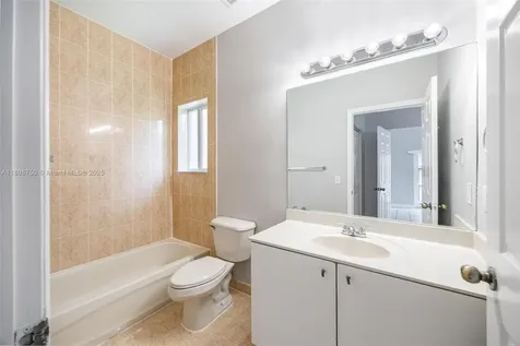 1005 NE 41st Avenue Homestead FL 33033
