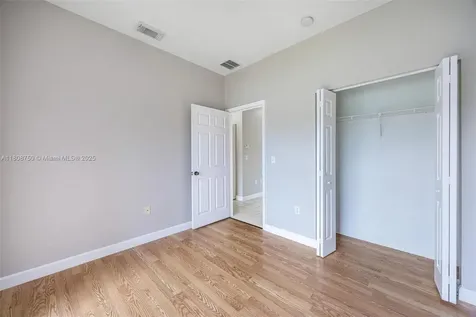 1005 NE 41st Avenue Homestead FL 33033