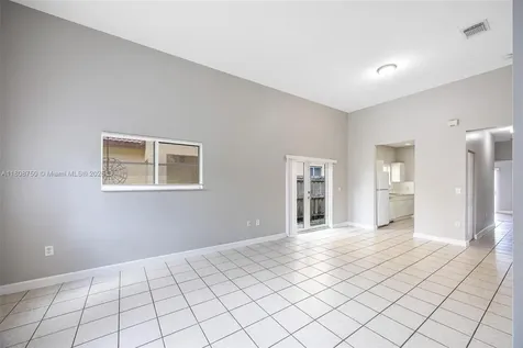 1005 NE 41st Avenue Homestead FL 33033