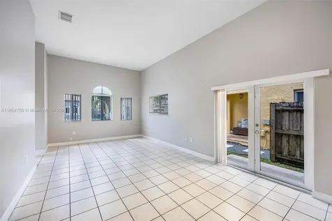 1005 NE 41st Avenue Homestead FL 33033