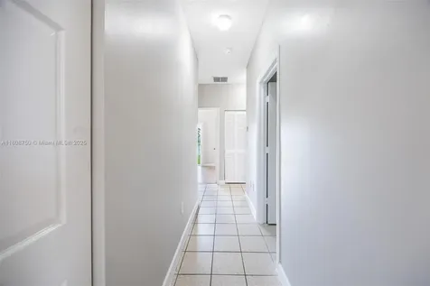 1005 NE 41st Avenue Homestead FL 33033