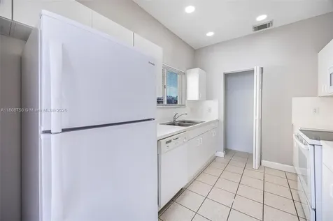 1005 NE 41st Avenue Homestead FL 33033