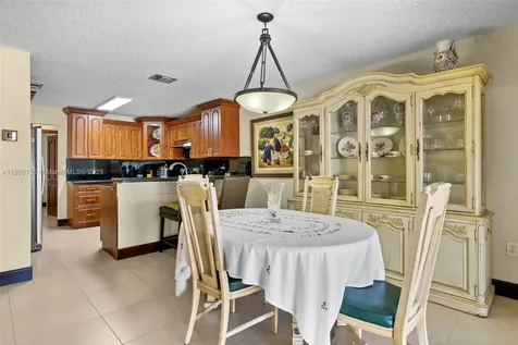 1114 SW 136th Place Miami FL 33184
