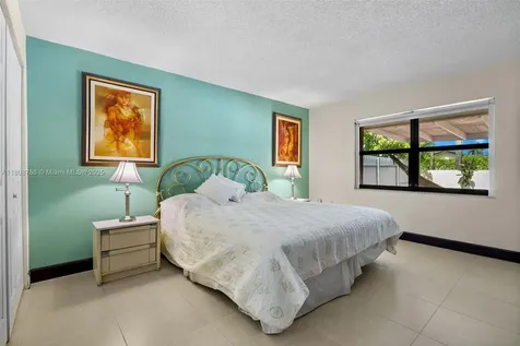 1114 SW 136th Place Miami FL 33184