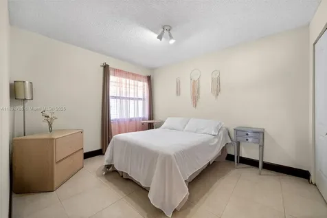 1114 SW 136th Place Miami FL 33184