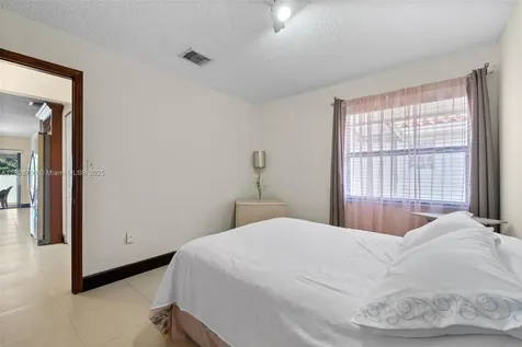 1114 SW 136th Place Miami FL 33184