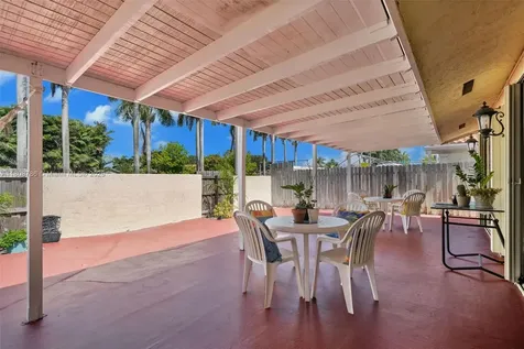 1114 SW 136th Place Miami FL 33184