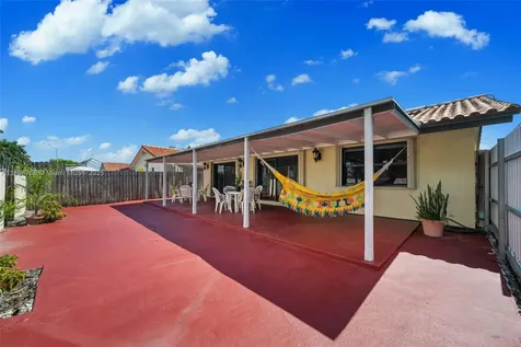 1114 SW 136th Place Miami FL 33184